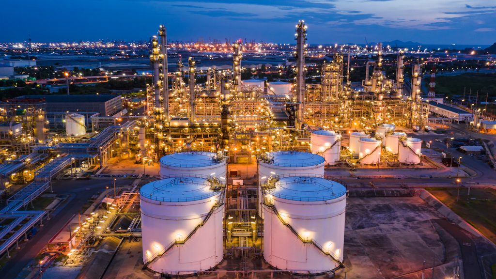 Digital Transformation for End-to-End Visibility in the Energy Industry