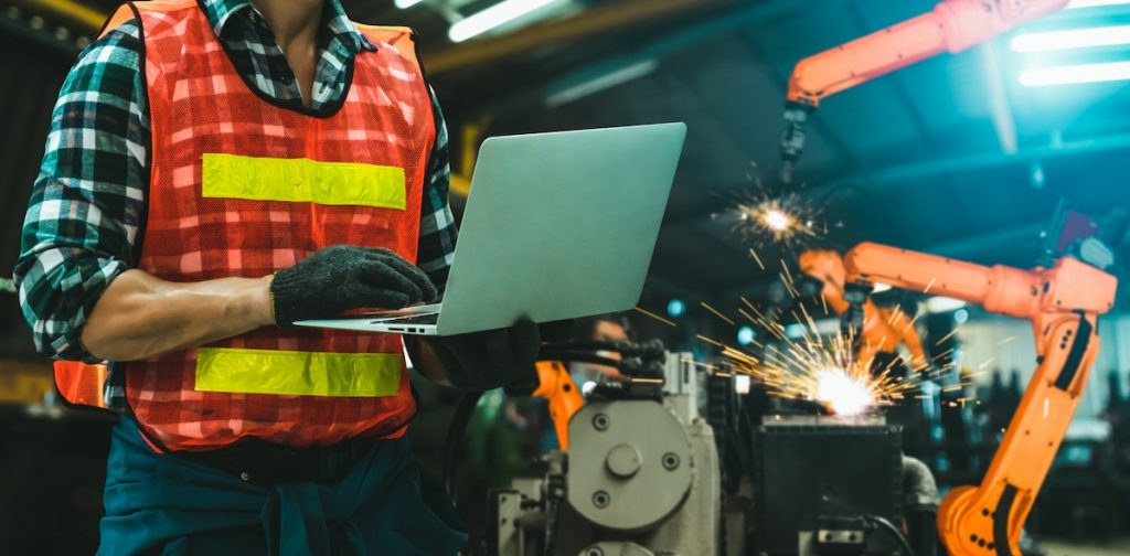 MQTT and Sparkplug: Delivering Plug-and-Play Interoperability for IIoT