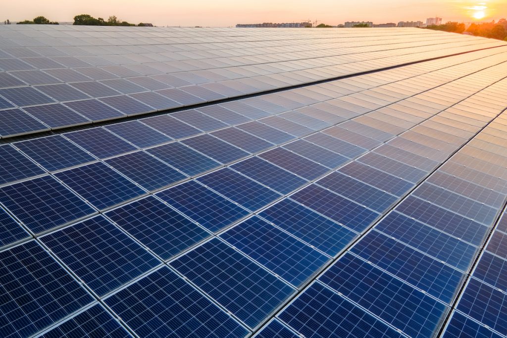 The first team in the world to connect a solar farm to Swarm satellite network