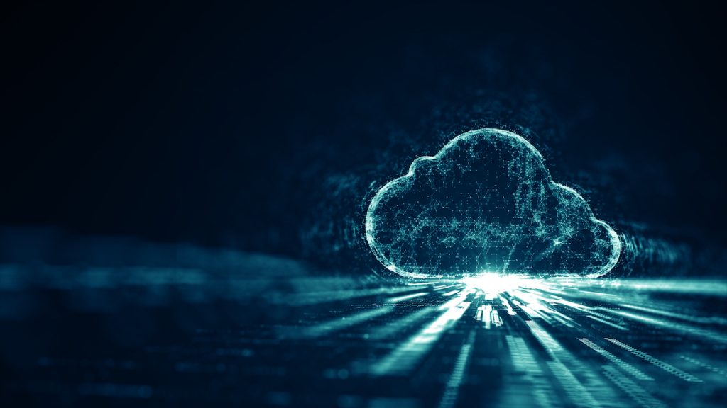 The cloud pyramid: difference between IaaS, PaaS and SaaS