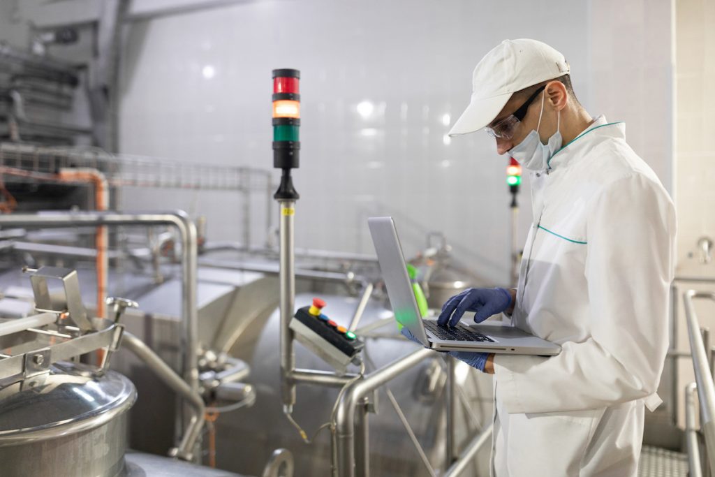 [Use Case] How Industry 4.0 Improves Performance of Clean-in-place Machine